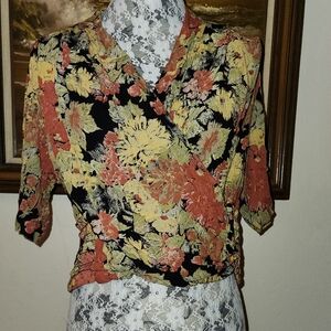 Vintage 1980s Cropped Floral Blouse
